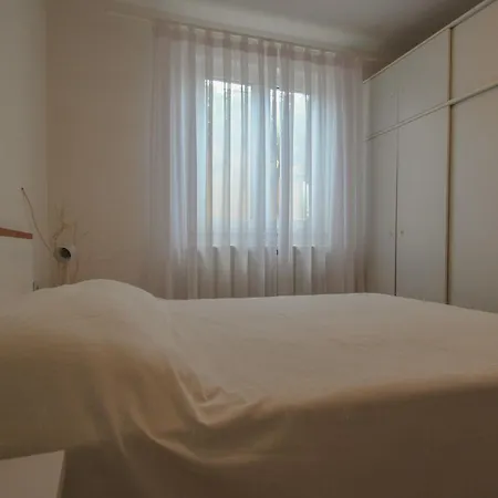 Apartment Martinis Yellow Novigrad (Istria)